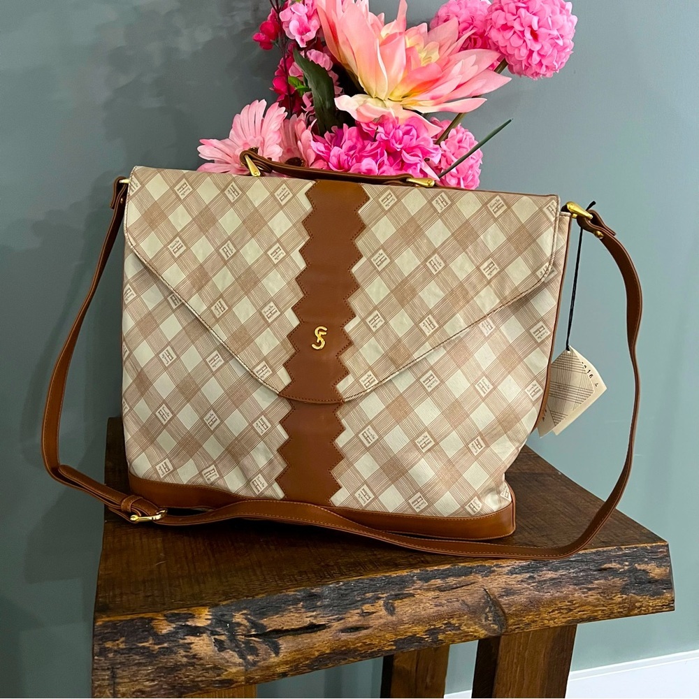 Sorelle Fontana Like New Purse